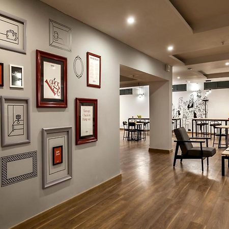 Oyo Townhouse 823 Green Leaf Gurgaon Eksteriør billede